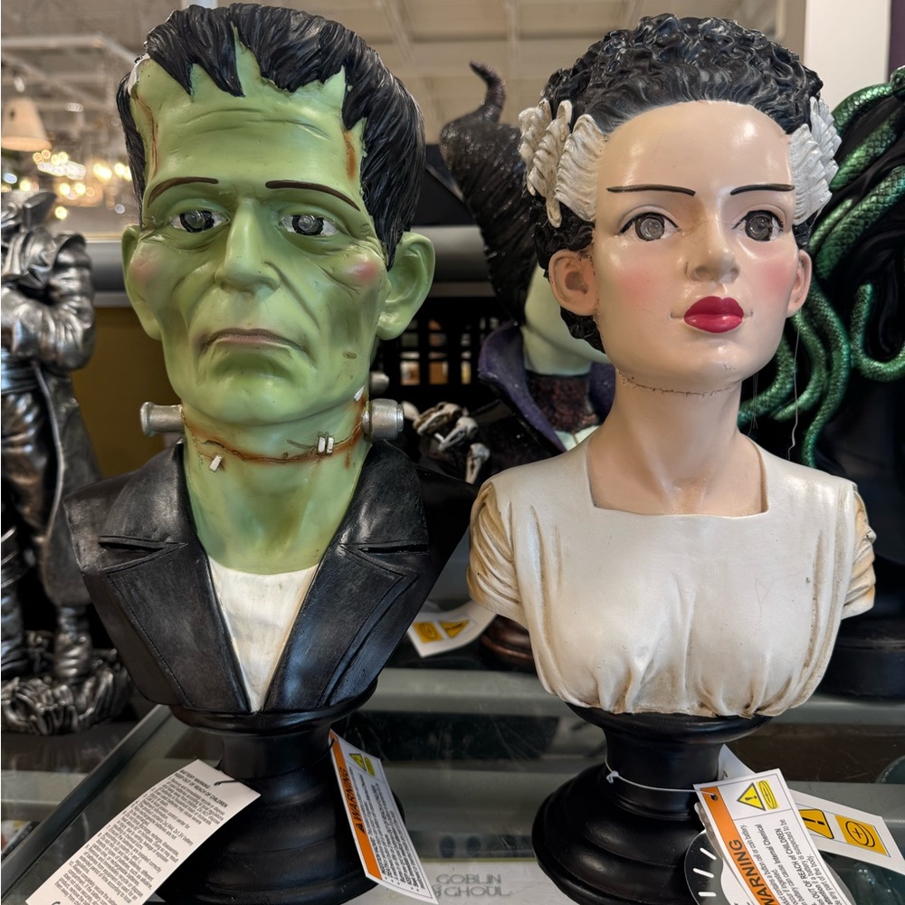 Frankenstein & Bride of Frankenstein Bust Statues Halloween Decor Horror Figures